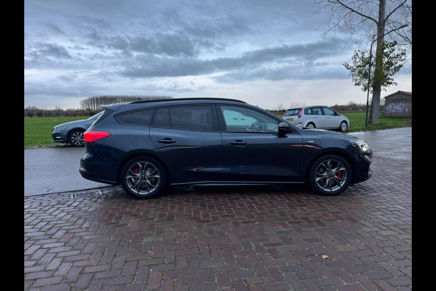 Ford FOCUS Wagon 1.0 EcoBoost Hybrid ST Line X Business TREKHAAK CARPLAY ZEER MOOI