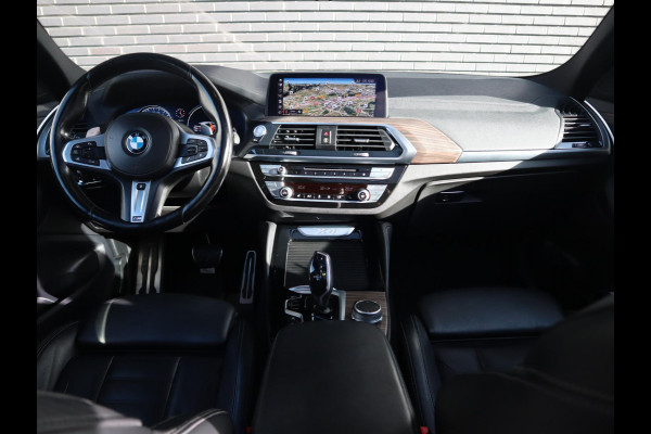 BMW X4 xDrive30i High Executive M Sport Pakket Automaat / Navigatie Professional / Panoramadak / Head-Up Display / Driving Assistant Plus / Innovation Pakket / Leder / M Sportremsysteem / Adaptief Onderstel / 20 Inch