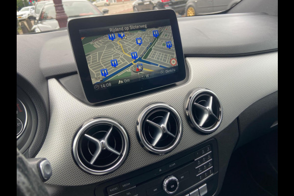 Mercedes-Benz B-Klasse 180 AUT7/SPORTSEATS/LEDER/KEYLESS/NAVI/PDC