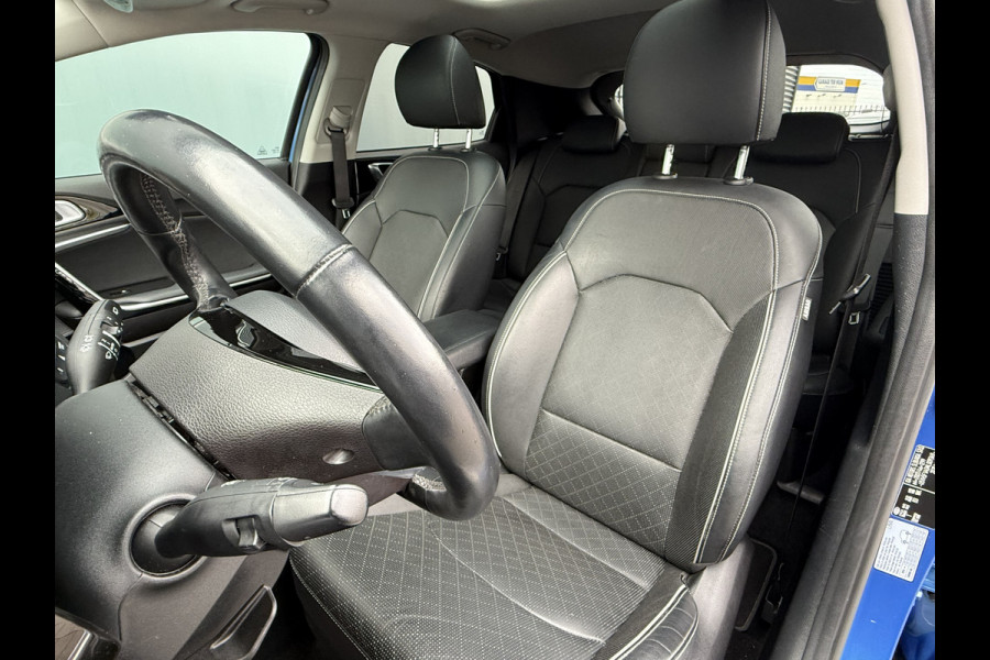 Kia Xceed BWJ 2021 | 1.6 GDi PHEV 141PK ExecutiveLine | TREKHAAK | PANO | LEER | 18'' LMV | CAMERA | STOELVERW | ACHTERBANK VERW | CARPLAY |