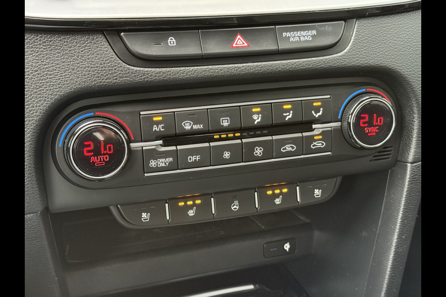 Kia Xceed BWJ 2021 | 1.6 GDi PHEV 141PK ExecutiveLine | TREKHAAK | PANO | LEER | 18'' LMV | CAMERA | STOELVERW | ACHTERBANK VERW | CARPLAY |