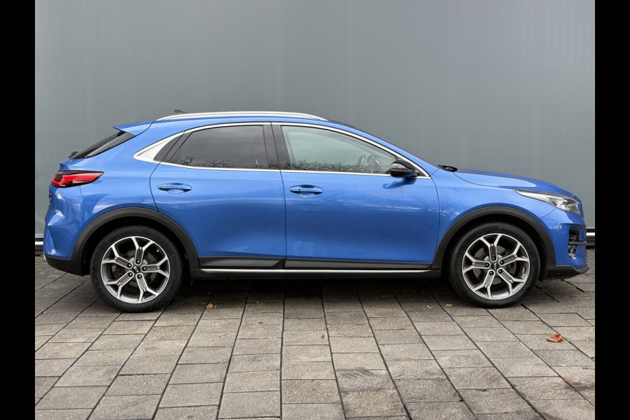 Kia Xceed BWJ 2021 | 1.6 GDi PHEV 141PK ExecutiveLine | TREKHAAK | PANO | LEER | 18'' LMV | CAMERA | STOELVERW | ACHTERBANK VERW | CARPLAY |