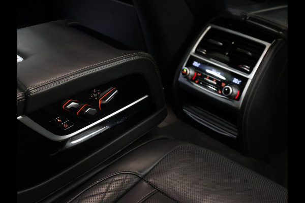 BMW 7 Serie 745e High Executive M Sport [SCHUIFKANTELDAK, HARMAN/KARDON, APPLE CARPLAY, ANDROID, ELEKTRISCH VERSTELBARE STOELEN V+A, STOELMASSAGE V+A, LUCHTVERING, 360 CAMERA, HEAD-UP, STUURVERWARMING, STOELVERWARMING, NIEUWSTAAT]