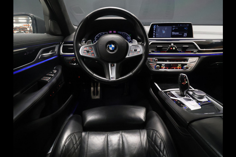 BMW 7 Serie 745e High Executive M Sport [SCHUIFKANTELDAK, HARMAN/KARDON, APPLE CARPLAY, ANDROID, ELEKTRISCH VERSTELBARE STOELEN V+A, STOELMASSAGE V+A, LUCHTVERING, 360 CAMERA, HEAD-UP, STUURVERWARMING, STOELVERWARMING, NIEUWSTAAT]