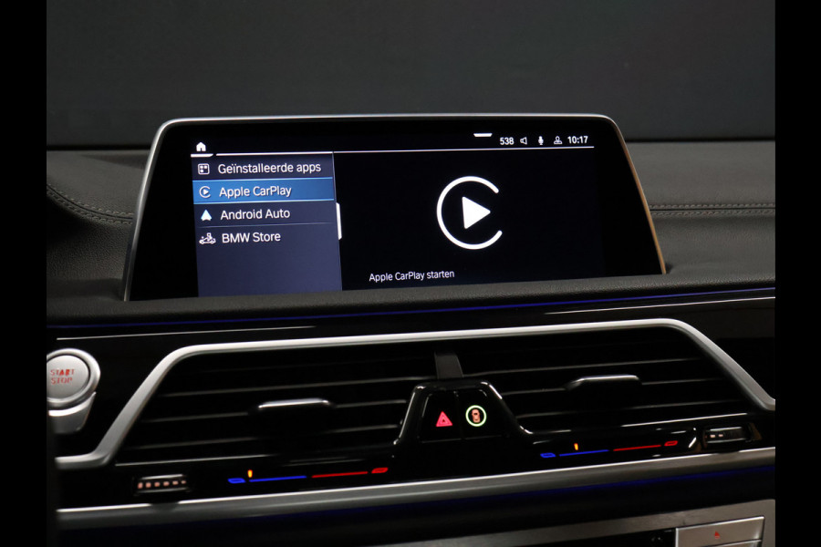 BMW 7 Serie 745e High Executive M Sport [SCHUIFKANTELDAK, HARMAN/KARDON, APPLE CARPLAY, ANDROID, ELEKTRISCH VERSTELBARE STOELEN V+A, STOELMASSAGE V+A, LUCHTVERING, 360 CAMERA, HEAD-UP, STUURVERWARMING, STOELVERWARMING, NIEUWSTAAT]