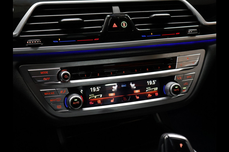 BMW 7 Serie 745e High Executive M Sport [SCHUIFKANTELDAK, HARMAN/KARDON, APPLE CARPLAY, ANDROID, ELEKTRISCH VERSTELBARE STOELEN V+A, STOELMASSAGE V+A, LUCHTVERING, 360 CAMERA, HEAD-UP, STUURVERWARMING, STOELVERWARMING, NIEUWSTAAT]