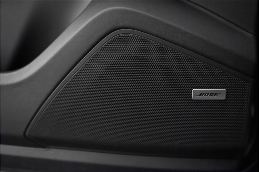 Porsche Cayenne 3.0 E-Hybrid Sport Design & Chrono Pano 360° Bose Matrix