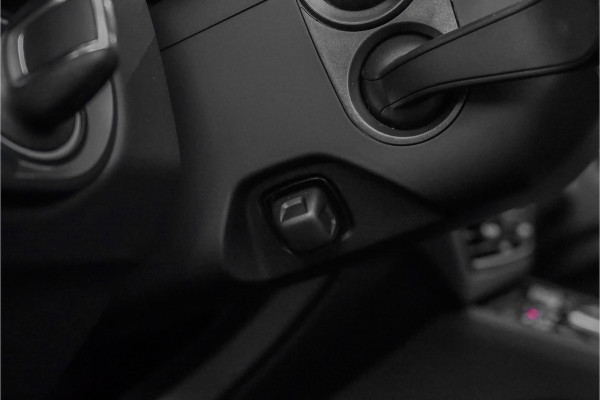 Porsche Cayenne 3.0 E-Hybrid Sport Design & Chrono Pano 360° Bose Matrix