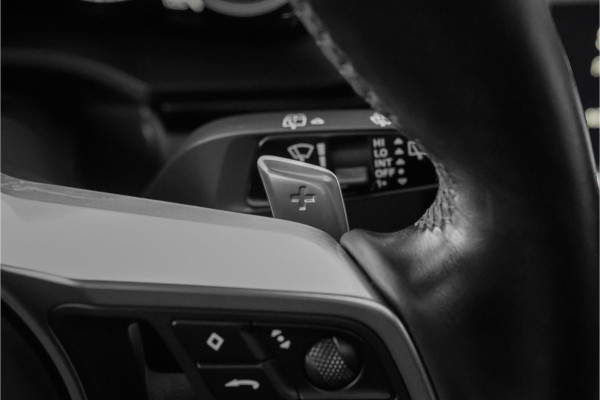 Porsche Cayenne 3.0 E-Hybrid Sport Design & Chrono Pano 360° Bose Matrix