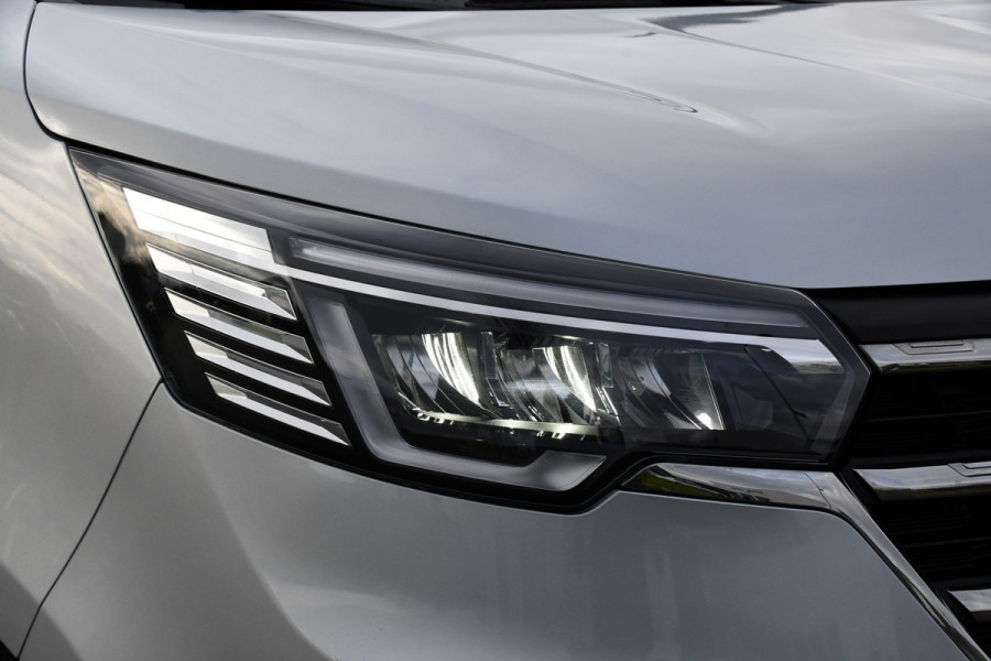 Renault Trafic 2.0 170 T29 L2H1 Extra DC Limited Edition Facelift! 3 x Leverbaar, Virtual, Cruise, Carplay, Stoelverwarming, Clima, Automaat, LED, 170PK, 2 x Schuifdeur, Uniek!