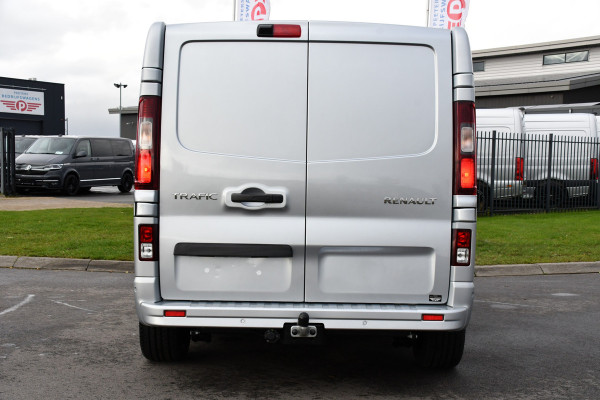 Renault Trafic 2.0 170 T29 L2H1 Extra DC Limited Edition Facelift! 3 x Leverbaar, Virtual, Cruise, Carplay, Stoelverwarming, Clima, Automaat, LED, 170PK, 2 x Schuifdeur, Uniek!