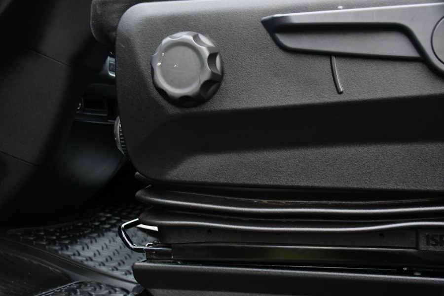 Iveco Daily 35C14V 2.3 352 H2 PB Edition Adaptieve Cruise, 3500kg Trekhaak, Camera, Carplay, Automaat, LED, Multimedia, NAVI, Uniek!