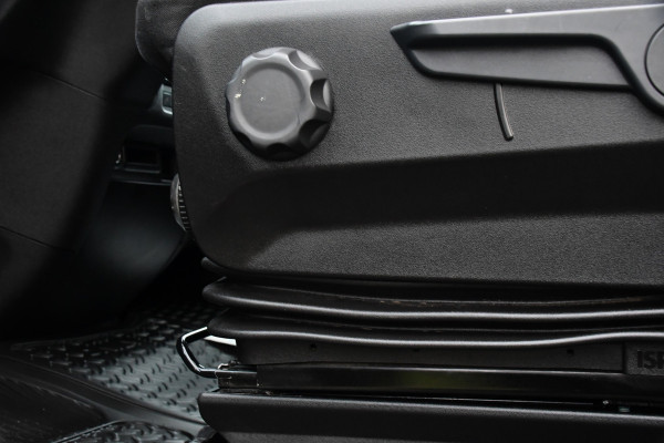 Iveco Daily 35C14V 2.3 352 H2 PB Edition Adaptieve Cruise, 3500kg Trekhaak, Camera, Carplay, Automaat, LED, Multimedia, NAVI, Uniek!