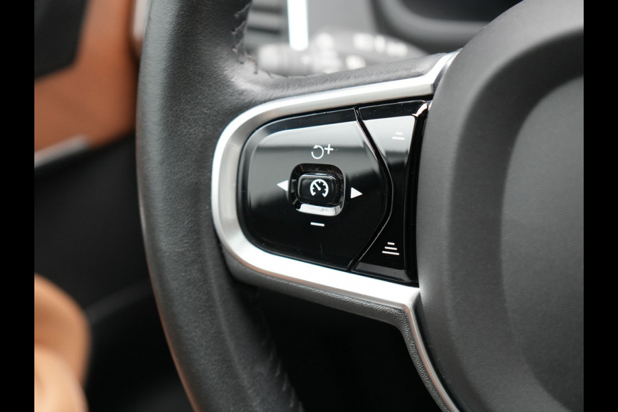Volvo XC90 T8 Twin Engine AWD Inscription 7 Persoons Plug In Hybrid 394pk Dealer O.H. PHEV | Panodak | Adaptive Cruise | 360 Camera | Harman & Kardon | Lederen Sportstoelen Memory & Verwarmd | Apple Carplay | Virtual | Keyless | Blis | Navigatie | DAB |