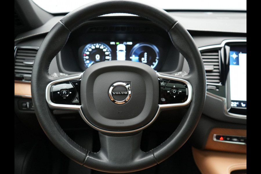 Volvo XC90 T8 Twin Engine AWD Inscription 7 Persoons Plug In Hybrid 394pk Dealer O.H. PHEV | Panodak | Adaptive Cruise | 360 Camera | Harman & Kardon | Lederen Sportstoelen Memory & Verwarmd | Apple Carplay | Virtual | Keyless | Blis | Navigatie | DAB |