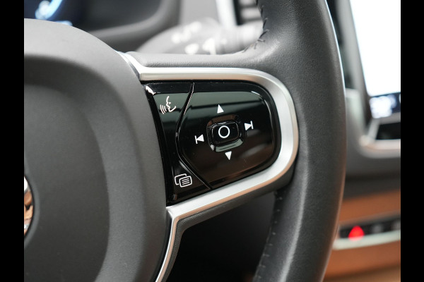 Volvo XC90 T8 Twin Engine AWD Inscription 7 Persoons Plug In Hybrid 394pk Dealer O.H. PHEV | Panodak | Adaptive Cruise | 360 Camera | Harman & Kardon | Lederen Sportstoelen Memory & Verwarmd | Apple Carplay | Virtual | Keyless | Blis | Navigatie | DAB |