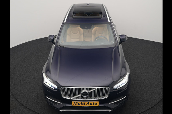 Volvo XC90 T8 Twin Engine AWD Inscription 7 Persoons Plug In Hybrid 394pk Dealer O.H. PHEV | Panodak | Adaptive Cruise | 360 Camera | Harman & Kardon | Lederen Sportstoelen Memory & Verwarmd | Apple Carplay | Virtual | Keyless | Blis | Navigatie | DAB |