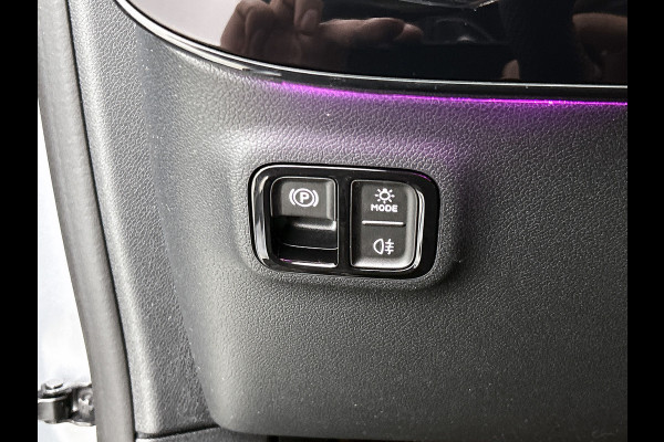 Mercedes-Benz CLA-Klasse 250+ Launch Edition 85 kWh | Nightpakket | Adaptieve Cruisecontrol | Multibeam LED | Warmtepomp | Antidiefstal pakket URBAN GUARD | Smartphone integratie | Memorypakket | Sierdelen aluminium |