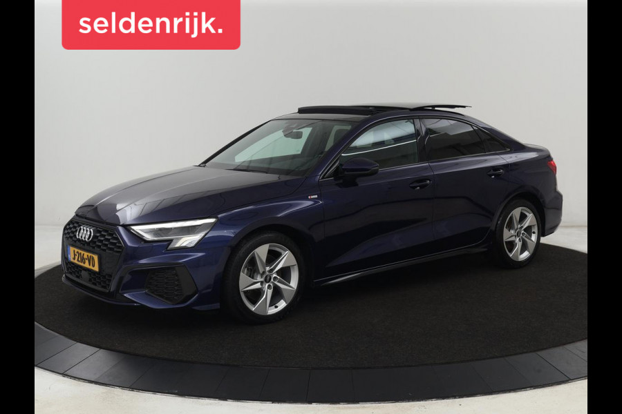Audi A3 35 TFSI S edition | Panoramadak | Virtual Cockpit | Full LED | Carplay | Sportstoelen | Half leder | Navigatie | Climate control | Parkeerhulp | Bluetooth