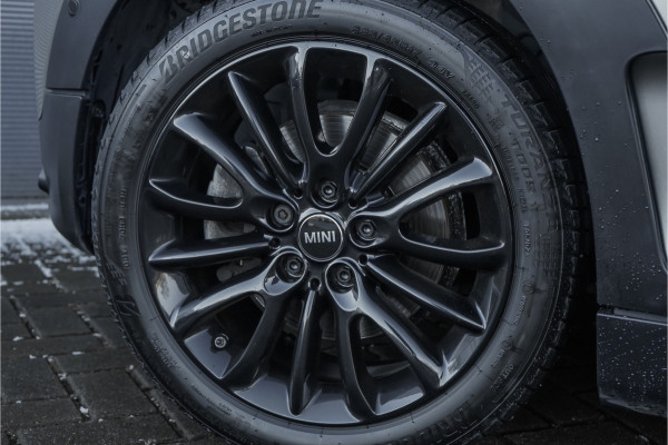 MINI Clubman 1.5 Cooper Salt Business Automaat LED Sportstoelen
