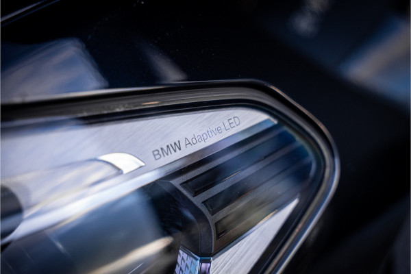 BMW 5 Serie Touring 520i High Executive - M Sport | Panorama | Memory | HUD | Virtual