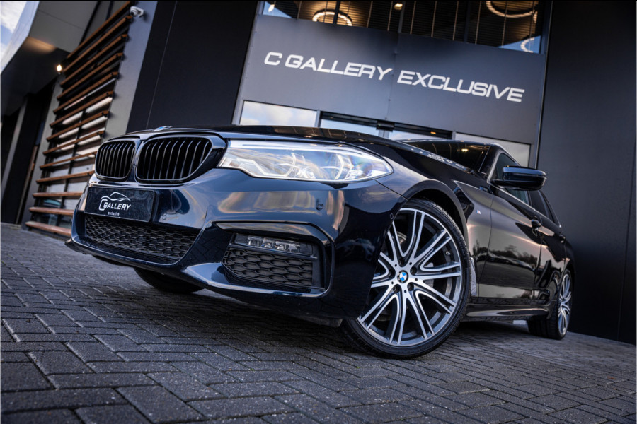 BMW 5 Serie Touring 520i High Executive - M Sport | Panorama | Memory | HUD | Virtual