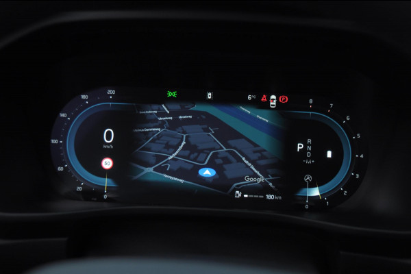 Volvo XC40 211PK Automaat B4 Ultimate Dark / Adaptieve cruise control / BLIS / Pixel LED / 20” velgen / Leder interieur / Stoel en stuurwielverwarming / 360 camera / Elektrische stoelen / Panoramadak