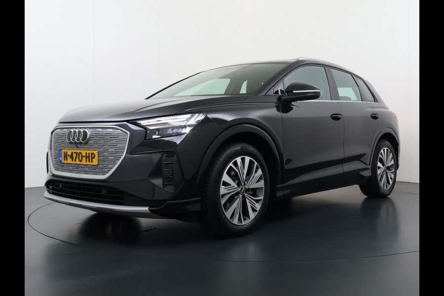 Audi Q4 e-tron L.E. Advanced Plus Pano-dak-Schuifdak Adap.Cruise W-pomp Navi-Plus Sportst.+Verwarmd PDC-a+v Matrix Led Camera Lmv 19" Elek.Achterklep Virtual Cockpit E-Call Bordherkenning Audi Connect +Phone-Box Keyless-Go A-Licht-Dynamisch S.O.H. 92% 1e Eigenaar Origineel Nederlandse Auto €56.174,- Nieuwprijs