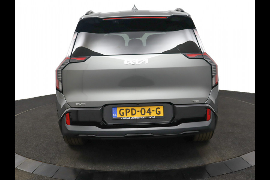 Kia EV9 GT-Line AWD 99.8 kWh - SOH 98,9% Apple Carplay/Android Auto - Cruise Control - Dodehoekdetectie - Elektrische Glazen Schuif-/Kanteldak - Navigatie - Stoel/Stuur Verwarming - Fabrieksgarantie tot 10-2031