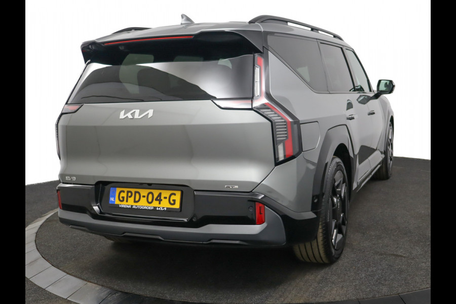 Kia EV9 GT-Line AWD 99.8 kWh - SOH 98,9% Apple Carplay/Android Auto - Cruise Control - Dodehoekdetectie - Elektrische Glazen Schuif-/Kanteldak - Navigatie - Stoel/Stuur Verwarming - Fabrieksgarantie tot 10-2031