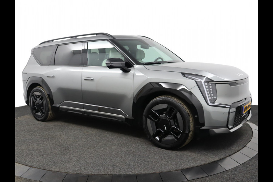Kia EV9 GT-Line AWD 99.8 kWh - SOH 98,9% Apple Carplay/Android Auto - Cruise Control - Dodehoekdetectie - Elektrische Glazen Schuif-/Kanteldak - Navigatie - Stoel/Stuur Verwarming - Fabrieksgarantie tot 10-2031
