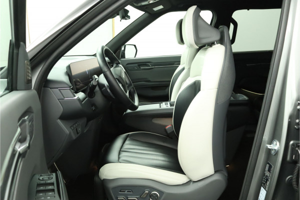 Kia EV9 GT-Line AWD 99.8 kWh - SOH 98,9% Apple Carplay/Android Auto - Cruise Control - Dodehoekdetectie - Elektrische Glazen Schuif-/Kanteldak - Navigatie - Stoel/Stuur Verwarming - Fabrieksgarantie tot 10-2031