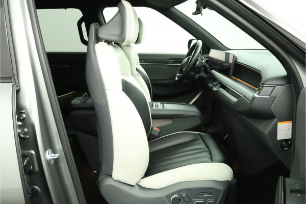 Kia EV9 GT-Line AWD 99.8 kWh - SOH 98,9% Apple Carplay/Android Auto - Cruise Control - Dodehoekdetectie - Elektrische Glazen Schuif-/Kanteldak - Navigatie - Stoel/Stuur Verwarming - Fabrieksgarantie tot 10-2031