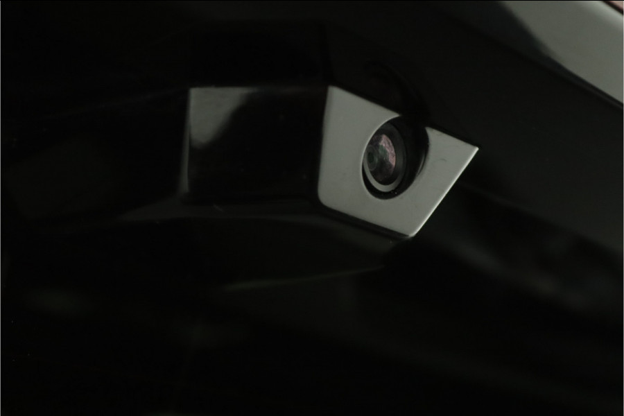 Kia EV9 GT-Line AWD 99.8 kWh - SOH 98,9% Apple Carplay/Android Auto - Cruise Control - Dodehoekdetectie - Elektrische Glazen Schuif-/Kanteldak - Navigatie - Stoel/Stuur Verwarming - Fabrieksgarantie tot 10-2031