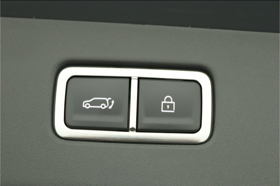 Kia EV9 GT-Line AWD 99.8 kWh - SOH 98,9% Apple Carplay/Android Auto - Cruise Control - Dodehoekdetectie - Elektrische Glazen Schuif-/Kanteldak - Navigatie - Stoel/Stuur Verwarming - Fabrieksgarantie tot 10-2031