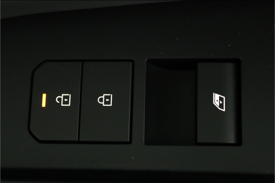 Kia EV9 GT-Line AWD 99.8 kWh - SOH 98,9% Apple Carplay/Android Auto - Cruise Control - Dodehoekdetectie - Elektrische Glazen Schuif-/Kanteldak - Navigatie - Stoel/Stuur Verwarming - Fabrieksgarantie tot 10-2031