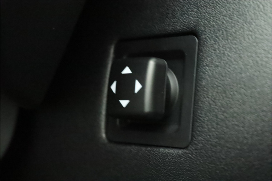 Kia EV9 GT-Line AWD 99.8 kWh - SOH 98,9% Apple Carplay/Android Auto - Cruise Control - Dodehoekdetectie - Elektrische Glazen Schuif-/Kanteldak - Navigatie - Stoel/Stuur Verwarming - Fabrieksgarantie tot 10-2031