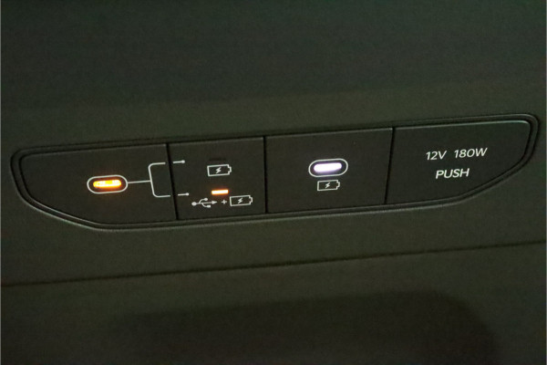 Kia EV9 GT-Line AWD 99.8 kWh - SOH 98,9% Apple Carplay/Android Auto - Cruise Control - Dodehoekdetectie - Elektrische Glazen Schuif-/Kanteldak - Navigatie - Stoel/Stuur Verwarming - Fabrieksgarantie tot 10-2031