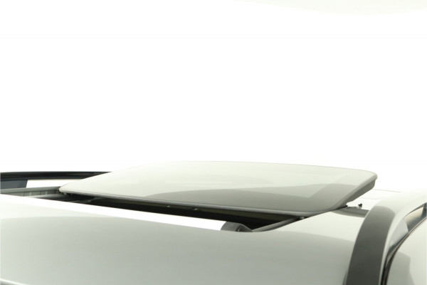 Kia EV9 GT-Line AWD 99.8 kWh - SOH 98,9% Apple Carplay/Android Auto - Cruise Control - Dodehoekdetectie - Elektrische Glazen Schuif-/Kanteldak - Navigatie - Stoel/Stuur Verwarming - Fabrieksgarantie tot 10-2031