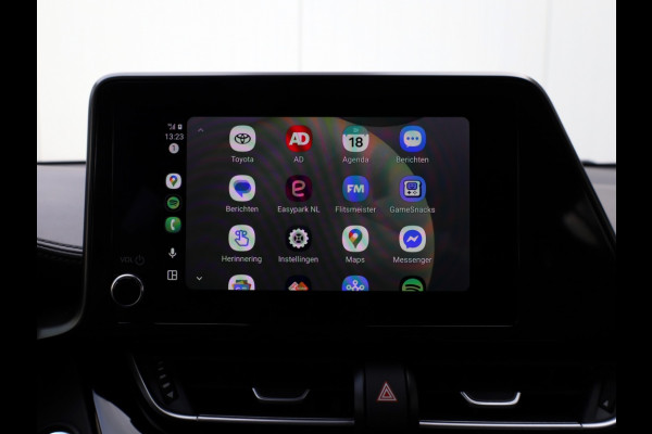 Toyota C-HR 2.0 Hybrid Style | Bi-Tone | Full Led | Trekhaak afn.