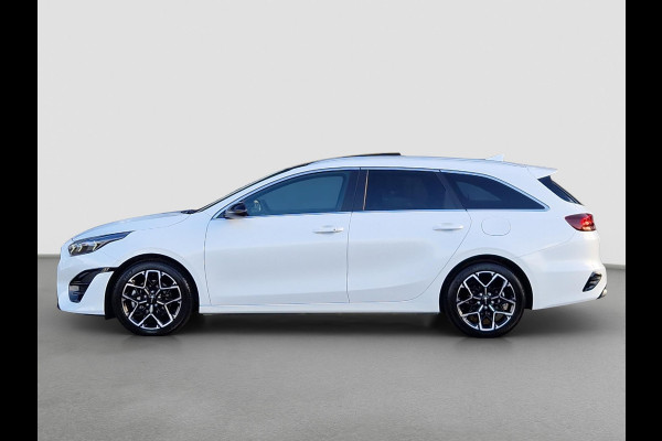 Kia Ceed Sportswagon 1.5 T-GDi GT-Line | Pano | Stoelverwarming | LED | Climate | Elek. Achterklep |