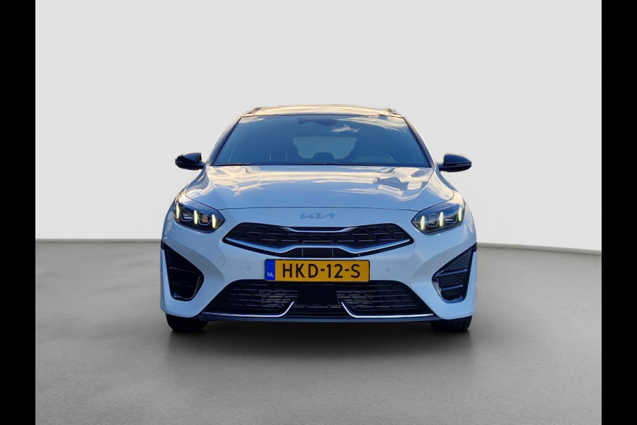 Kia Ceed Sportswagon 1.5 T-GDi GT-Line | Pano | Stoelverwarming | LED | Climate | Elek. Achterklep |