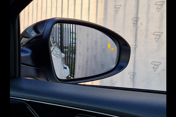 Kia Ceed Sportswagon 1.5 T-GDi GT-Line | Pano | Stoelverwarming | LED | Climate | Elek. Achterklep |