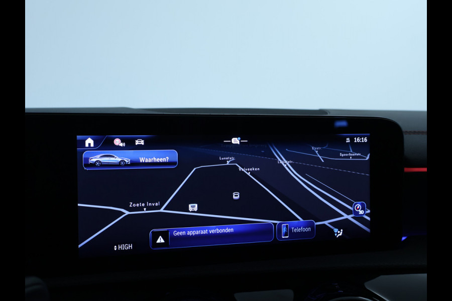 Mercedes-Benz CLA-Klasse 250 e AMG Plug-In Hybride AMG LIne | Night PAkket | 19 Inch AMG Velgen | Dodehoek Assist | Multibeam Koplampen | 11kW Laden. Inclusief 48 maanden MB Certified garantie voor Europa.