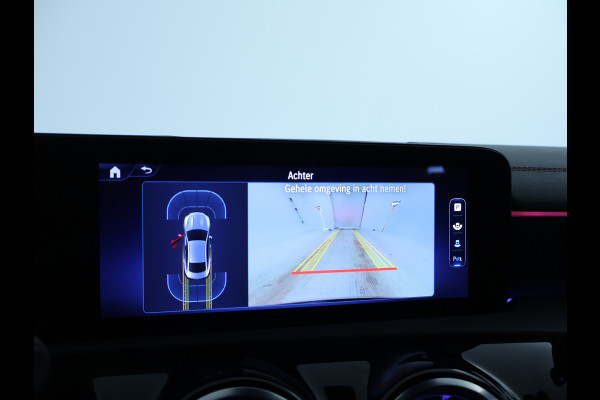 Mercedes-Benz CLA-Klasse 250 e AMG Plug-In Hybride AMG LIne | Night PAkket | 19 Inch AMG Velgen | Dodehoek Assist | Multibeam Koplampen | 11kW Laden. Inclusief 48 maanden MB Certified garantie voor Europa.