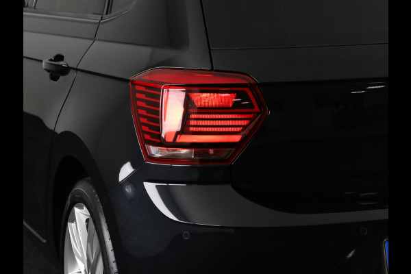 Volkswagen Polo 1.0 TSI Highline 95 pk | Navigatie | Parkeersensoren | Adaptieve cruise control | Apple Carplay/Android Auto |