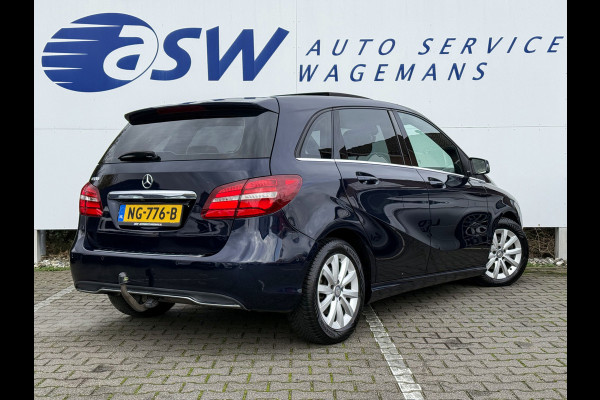 Mercedes-Benz B-Klasse 180 Lease Edition Plus | Trekhaak | Pano | Navi | Camera | PDC | LED