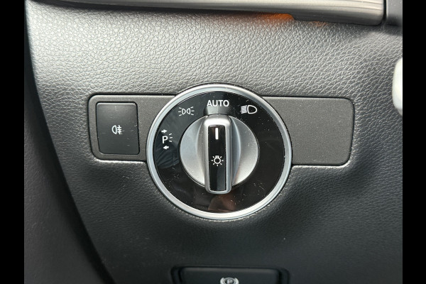 Mercedes-Benz B-Klasse 180 Lease Edition Plus | Trekhaak | Pano | Navi | Camera | PDC | LED