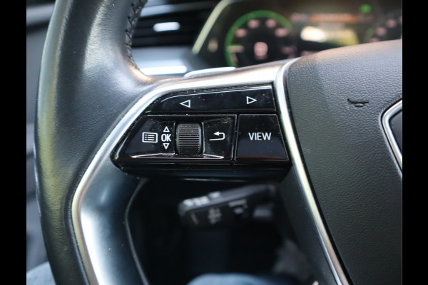 Audi e-tron 50 quattro Business edition Plus 71 kWh / Panoramadak / Sportstoelen / SOH 91%
