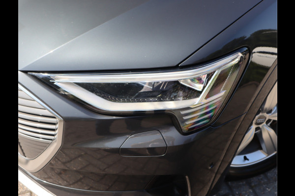 Audi e-tron 50 quattro Business edition Plus 71 kWh / Panoramadak / Sportstoelen / SOH 91%